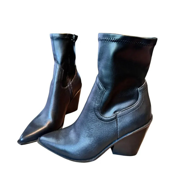 Shoes - Steve Madden Thorn Bootie Western inspired 9 black classic pointy toe block heel